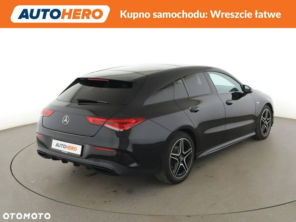 Mercedes-Benz CLA 180 7G-DCT AMG Line - 8