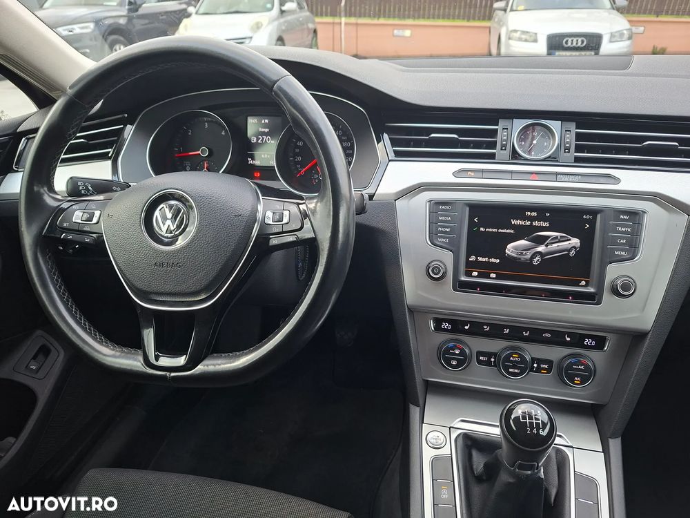 Volkswagen Passat - 7