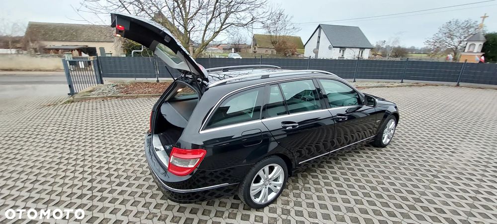 Mercedes-Benz Klasa C - 24