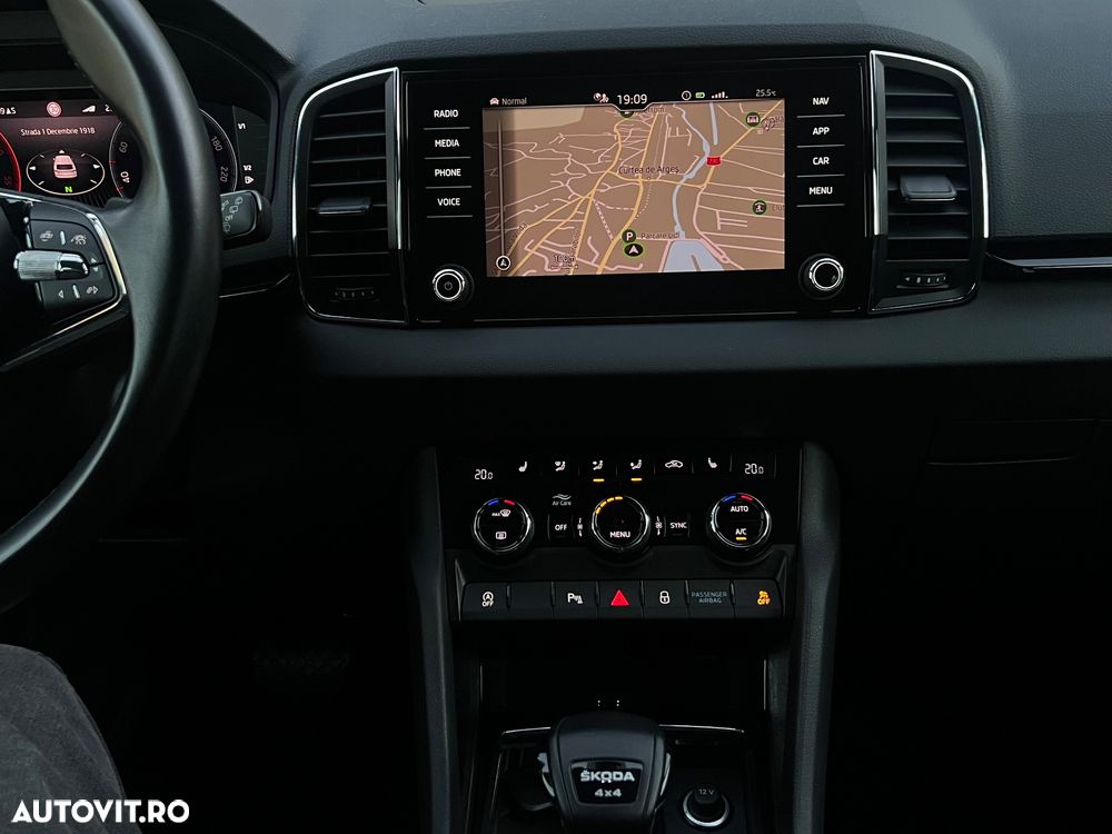 Skoda Karoq 2.0 TDI SCR 4x4 DSG Style - 13