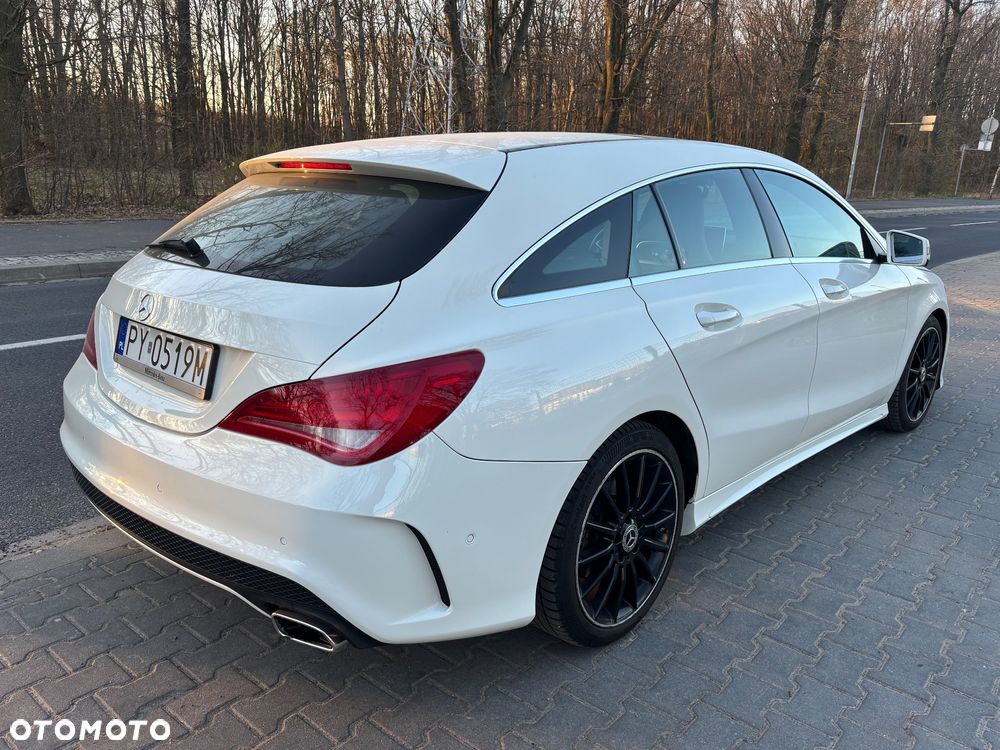 Mercedes-Benz CLA 250 4-Matic AMG Line - 12