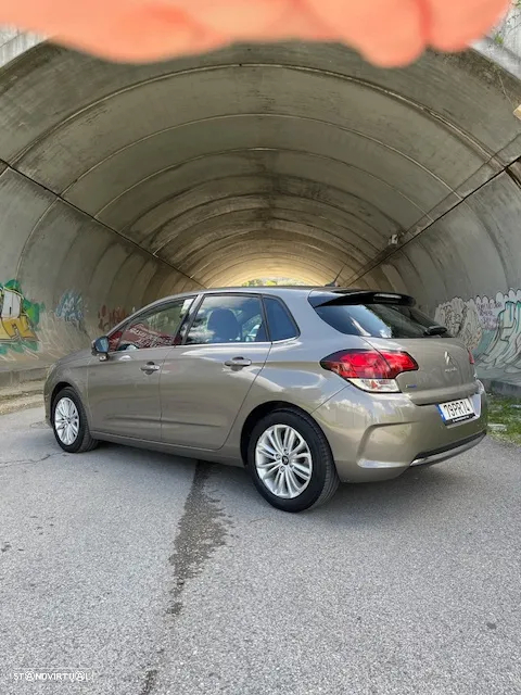 Citroën C4 1.6 BlueHDi Live - 4
