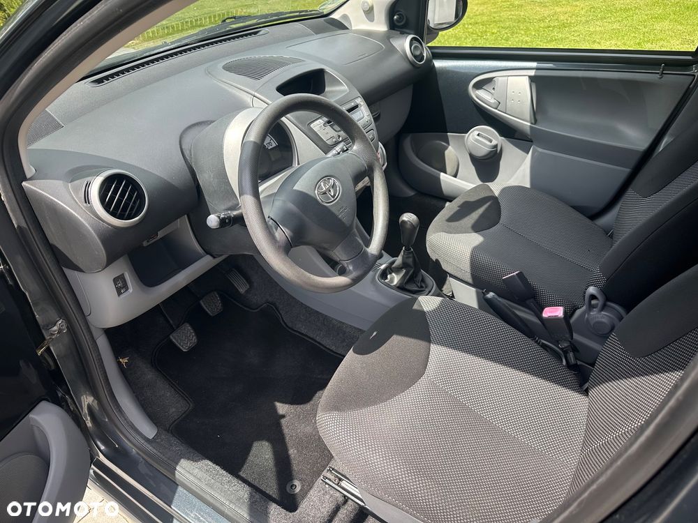 Toyota Aygo - 9