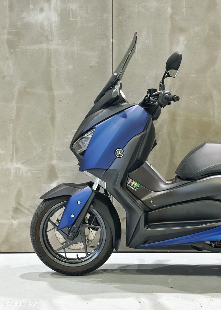 Yamaha X-Max 300 - 4