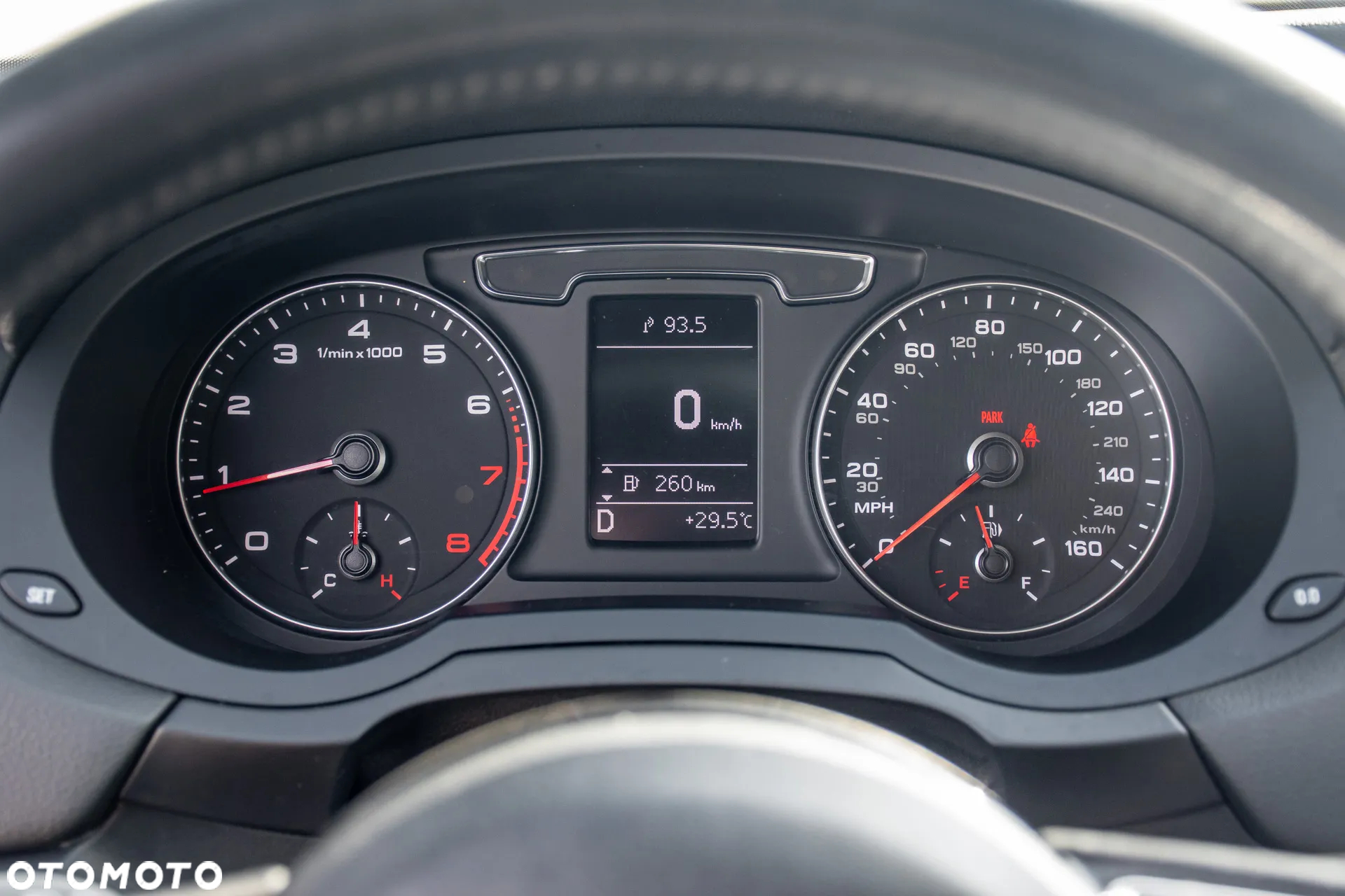 Audi Q3 2.0 TFSI quattro S tronic - 28