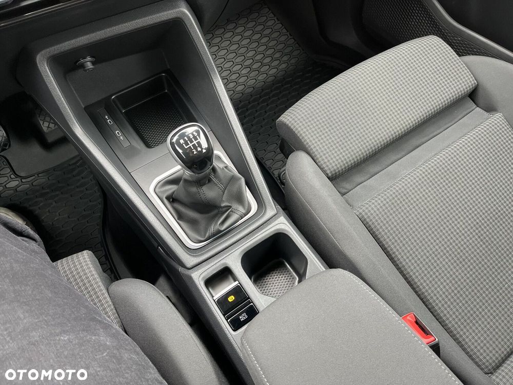 Volkswagen Caddy - 15