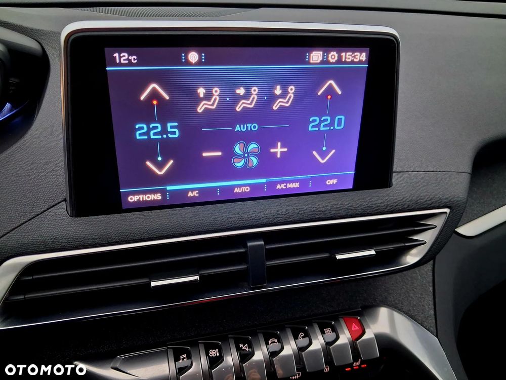 Peugeot 3008 PureTech 130 Stop & Start GPF Allure Business-Paket - 34