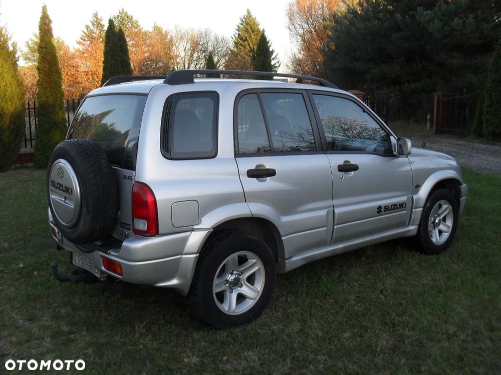 Suzuki Grand Vitara 2.0 HDi - 21