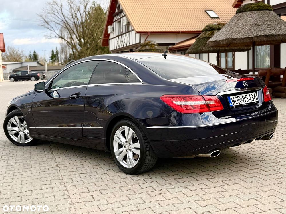 Mercedes-Benz Klasa E - 18