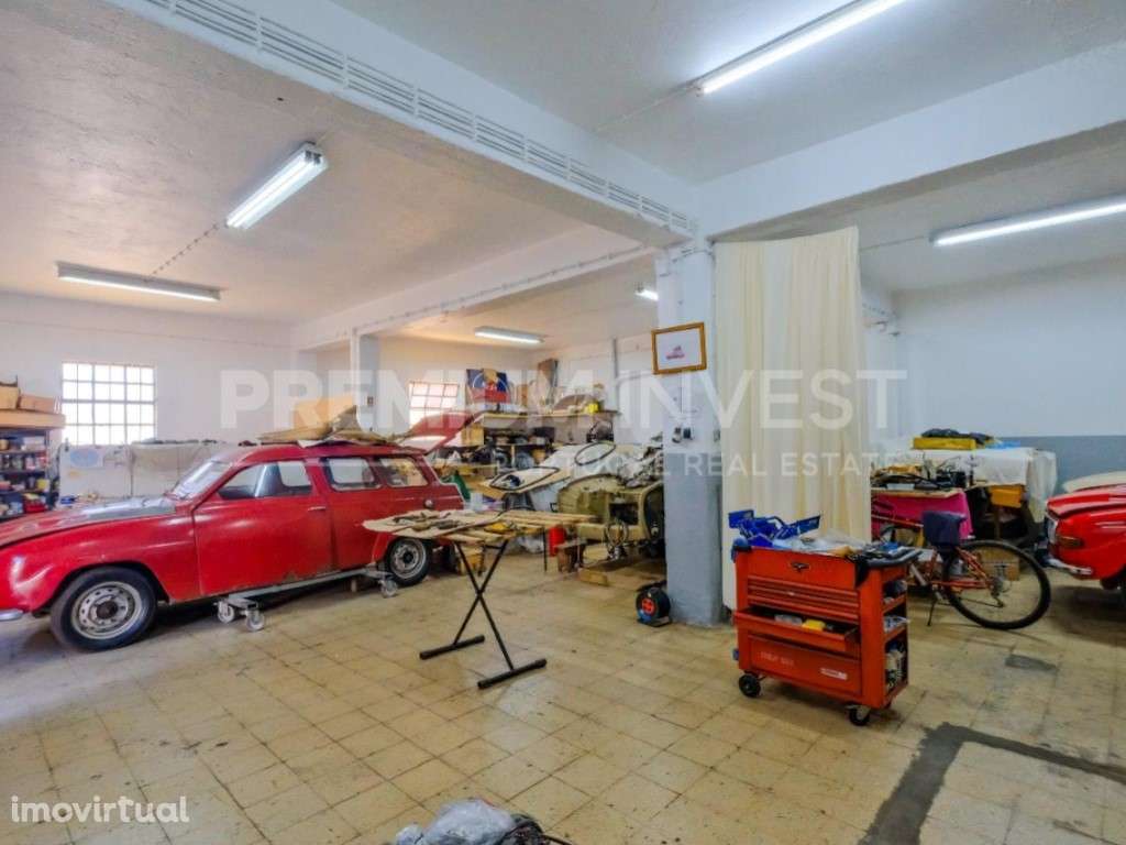 Prédio à Beira do Rio: Uma Possibilidade Única em S. João da Talha - Grande imagem: 3/24