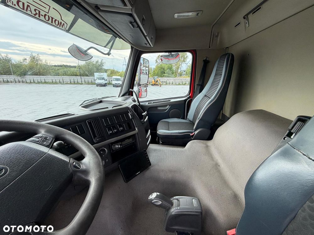 Volvo VOLVO FMX 380 / 8x4 / 13LITROWY SILNIK / EURO 5 / WYWROTKA TYLNOZSYPOWA / KAMERA COFANIA / SERWISOWANA / SPROWADZONA - 31