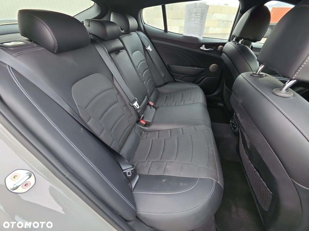 Kia Stinger 2.0 T-GDI OPF GT Line - 11