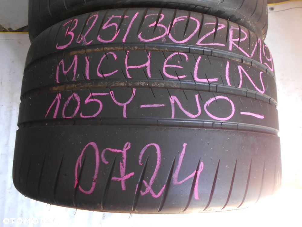 OPONY 325/30R19 MICHELIN PILOT SPORT CUP 2 NO DOT 0724 5.4MM - 3