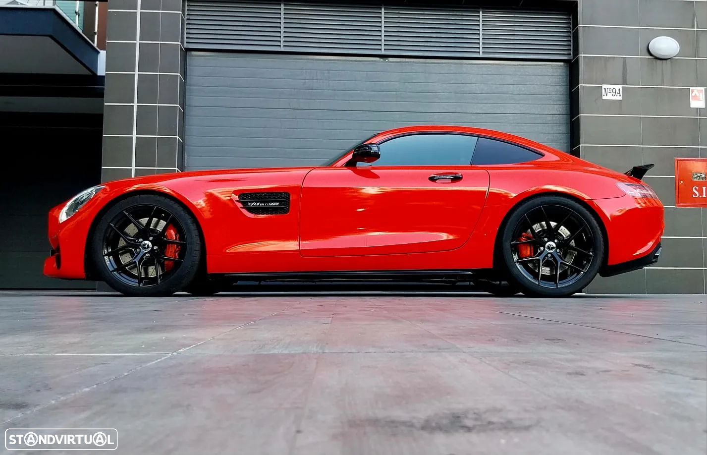 Mercedes-Benz AMG GT S - 15