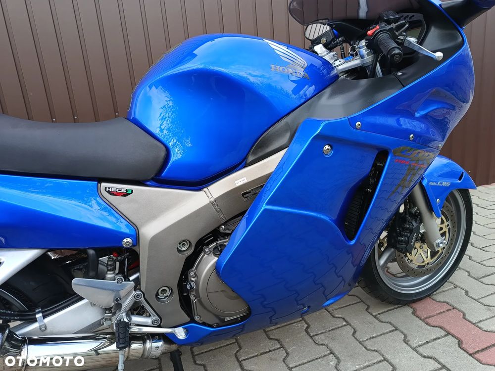 Honda CBR - 12
