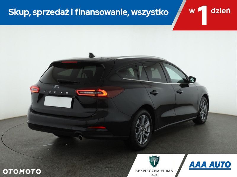 Ford Focus SW - 7
