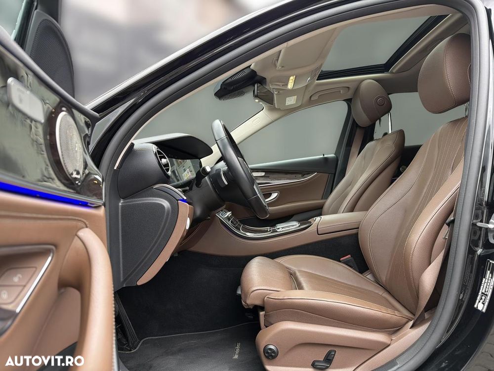 Mercedes-Benz E 300 4MATIC Aut. - 10