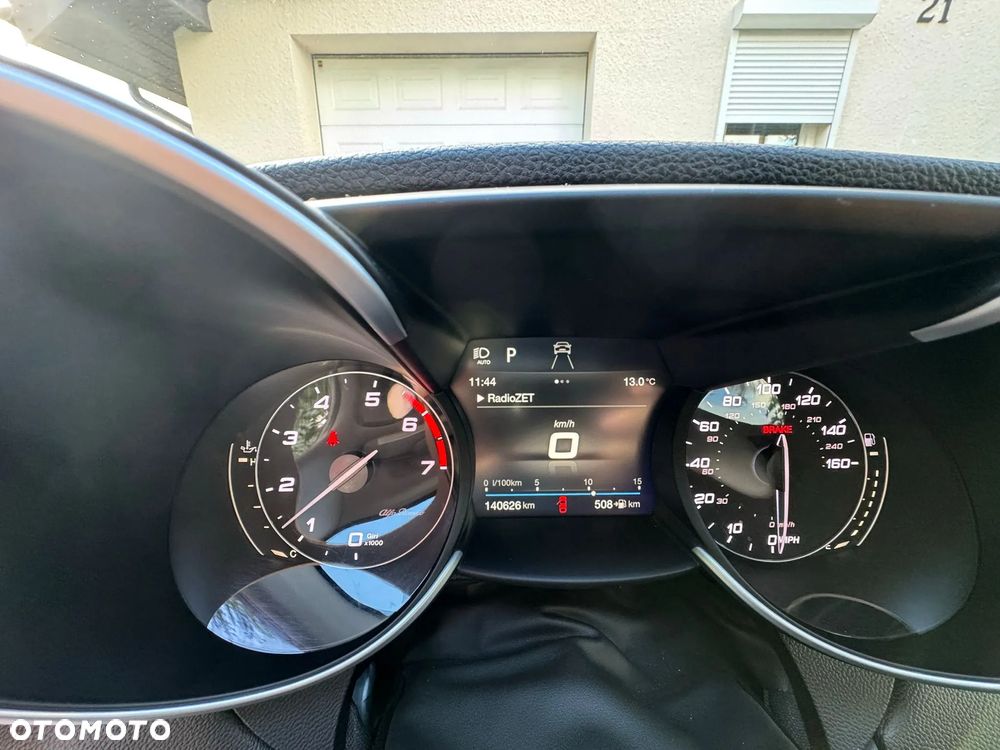 Alfa Romeo Giulia 2.0 Turbo Tributo Italiano Q4 - 9
