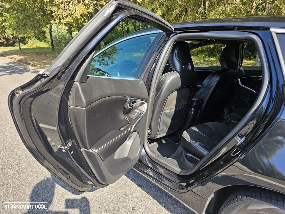 Volvo V40 1.6 D2 R-Design Momentum - 17