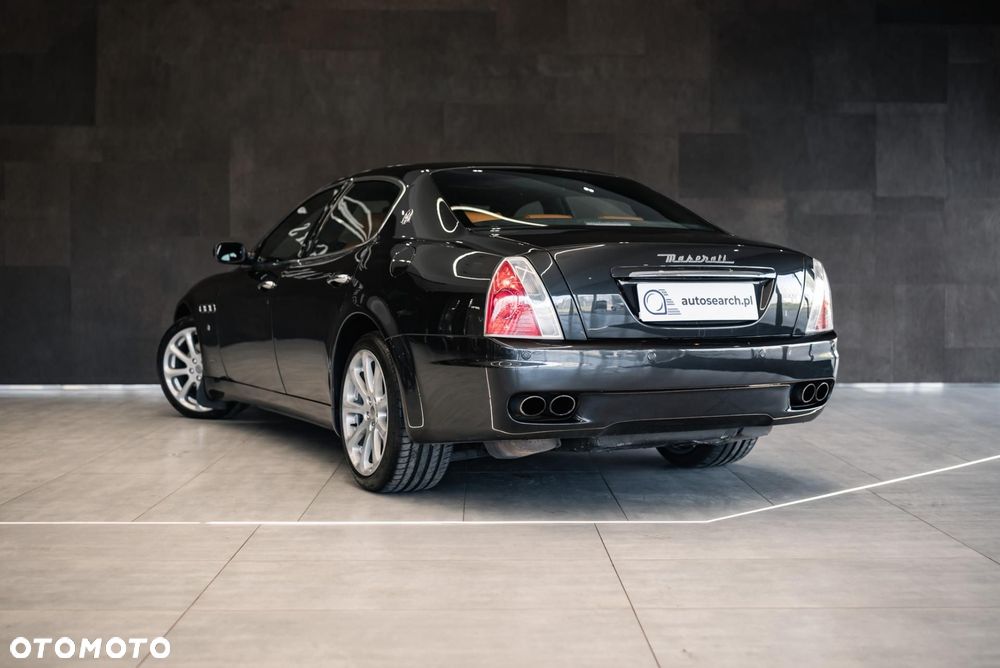 Maserati Quattroporte - 6