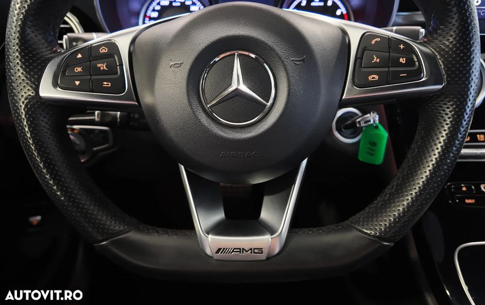 Mercedes-Benz C 200 4Matic 9G-TRONIC AMG Line - 22