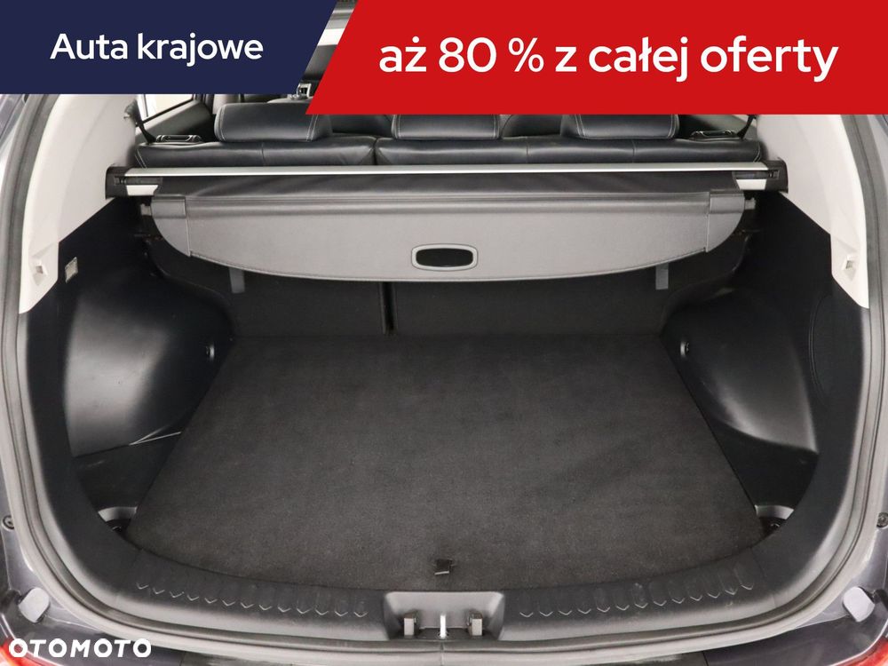 Kia Sportage - 16