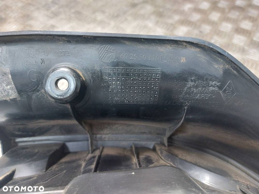 LAMPY TYŁ KOMPLET LEWA + PRAWA  RENAULT ESPACE III - 6