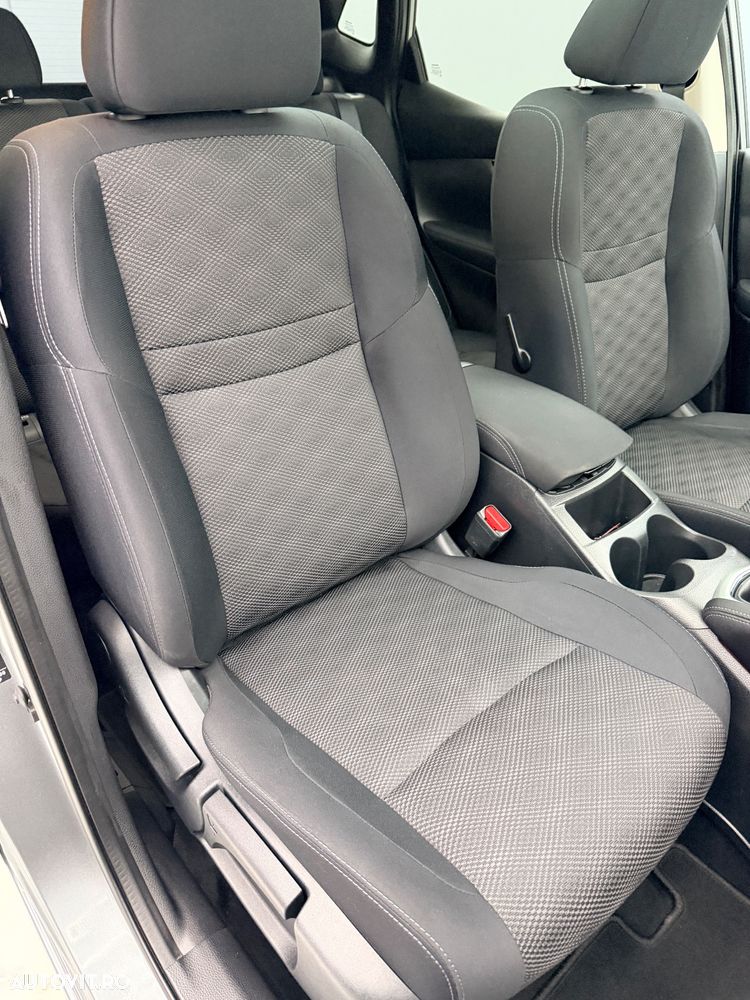 Nissan Qashqai 1.2 DIG-T Start/Stop N-Connecta - 17