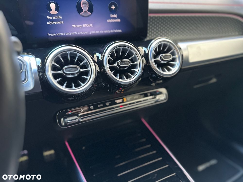 Mercedes-Benz EQB 250 70.5kWh AMG Line 7os - 26