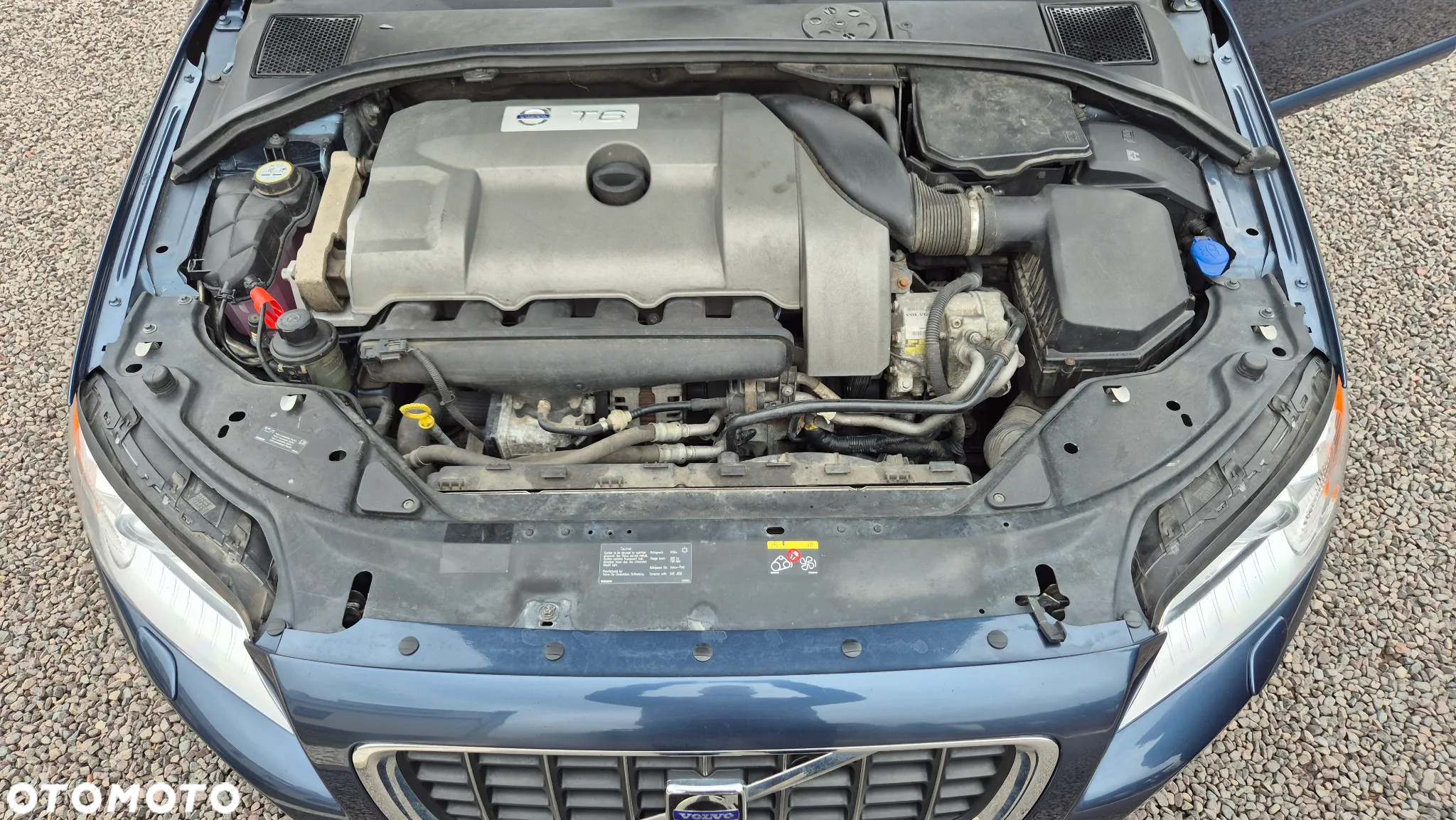 Volvo V70 T6 AWD Momentum - 31