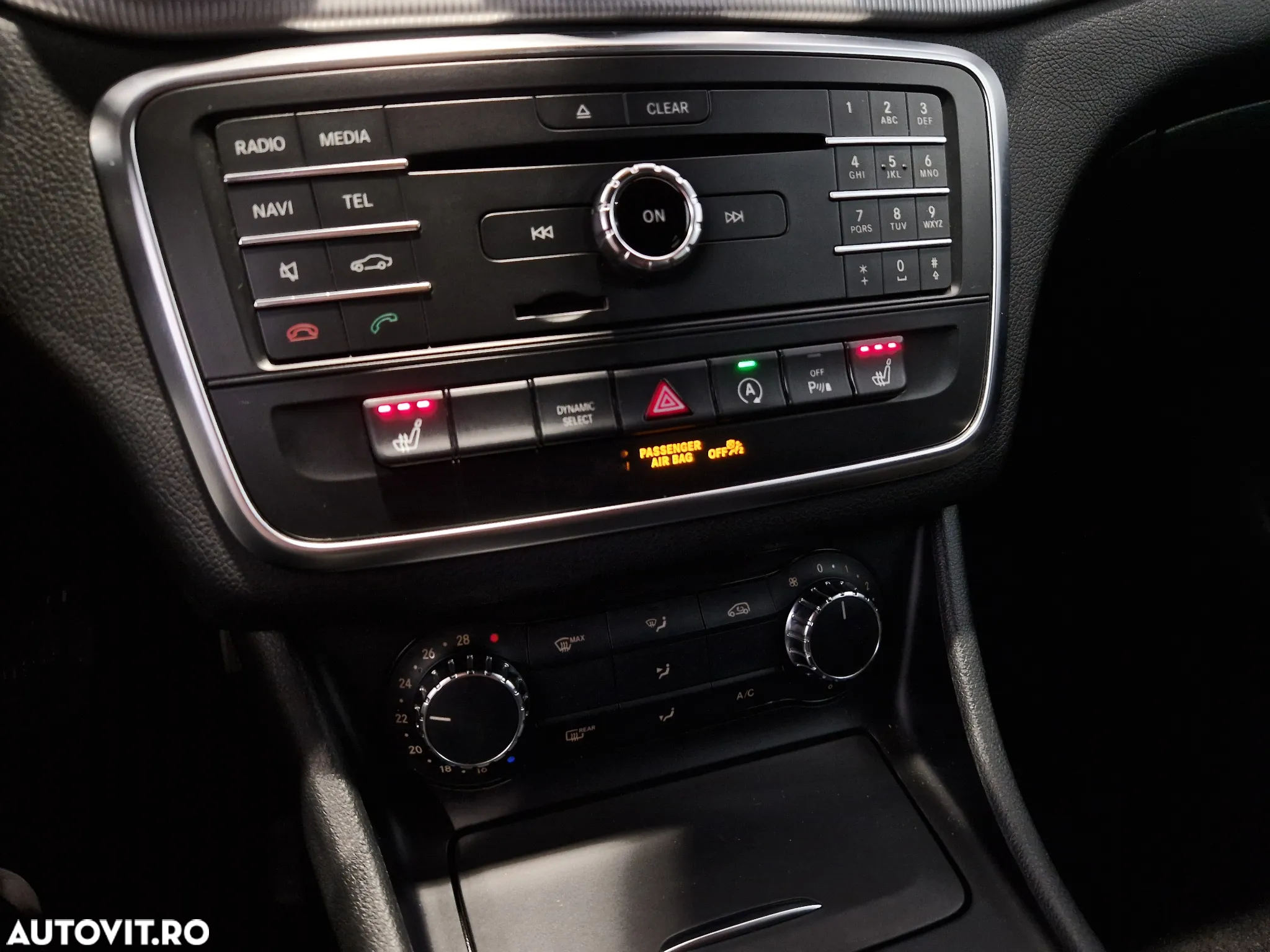 Mercedes-Benz GLA 200 d Aut. - 25