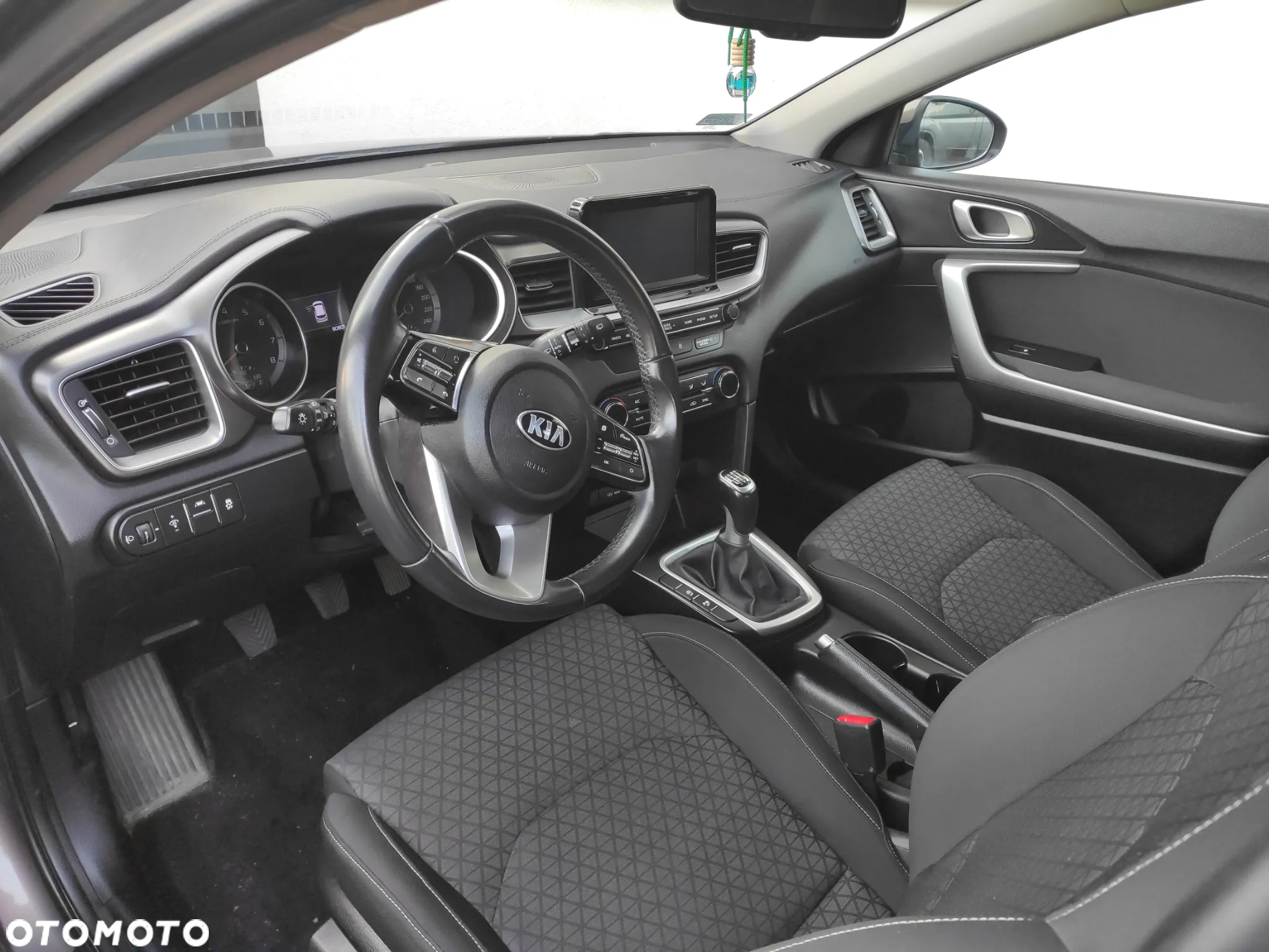 Kia Ceed 1.4 T-GDI L - 7