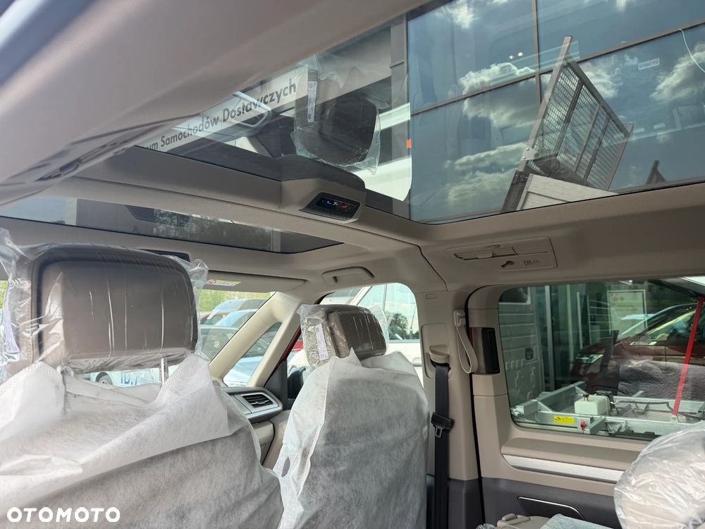 Volkswagen Multivan 2.0 TSI L2 Edition DSG - 12