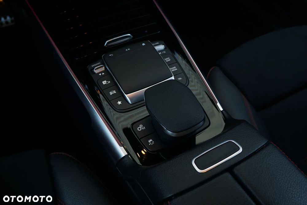 Mercedes-Benz GLB AMG 35 4-Matic - 20