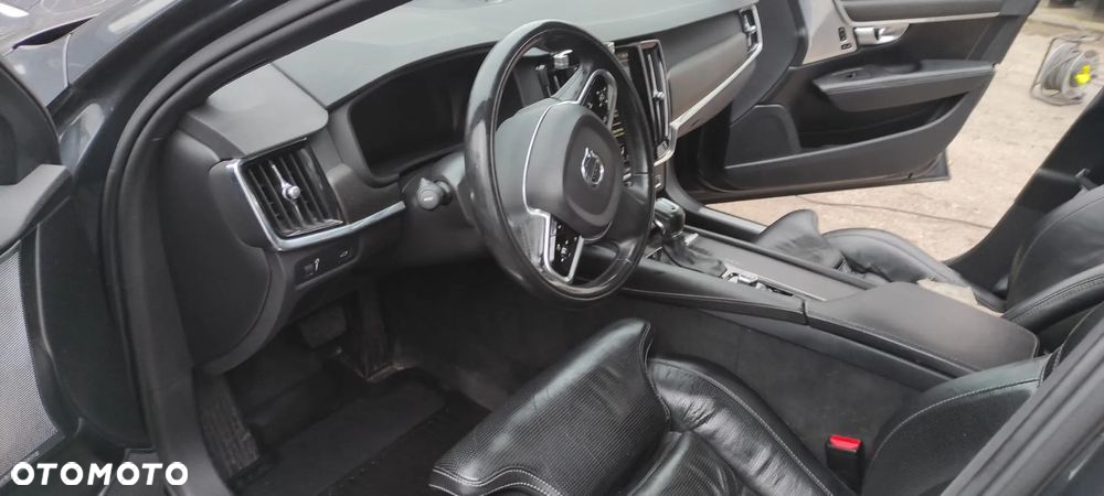 Volvo V90 Cross Country D5 AWD Geartronic Pro - 30