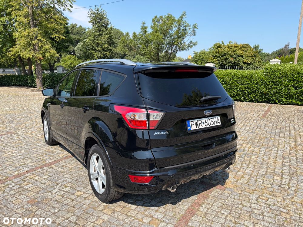 Ford Kuga 1.5 EcoBoost 4x4 Black & Silver - 3
