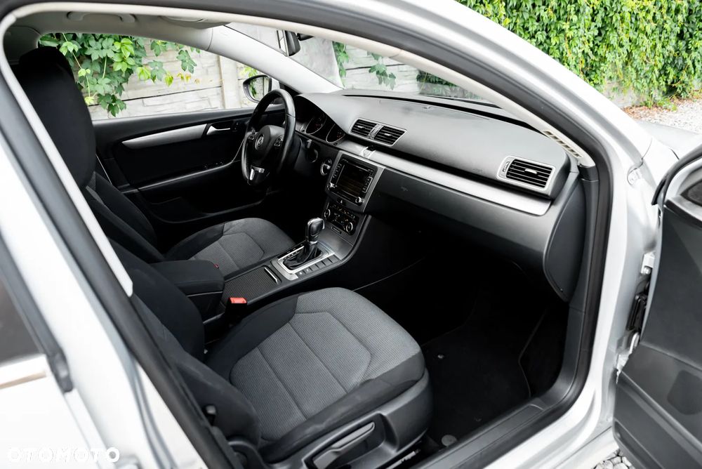 Volkswagen Passat Variant 1.8 TSI DSG Comfortline - 25