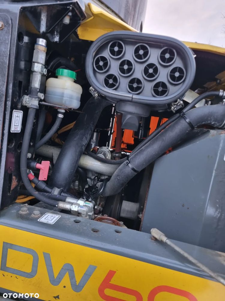 Wacker Neuson DW60 Wozidło 4x4 6 ton OBROTOWA koleba 1500mtg 2018 rok jak nowe z salonu PERKINS turbo silnik. Z Norwegii. Pełne sterowanie dżojstik REWERS HYDROSTATIC Ogrzewana Kabina Opony zero zużycia. Aktualna DEKRA. Kamera tył i Przód! Zero luzów i wycieków. Paka jak Nowa bez rys! - 18