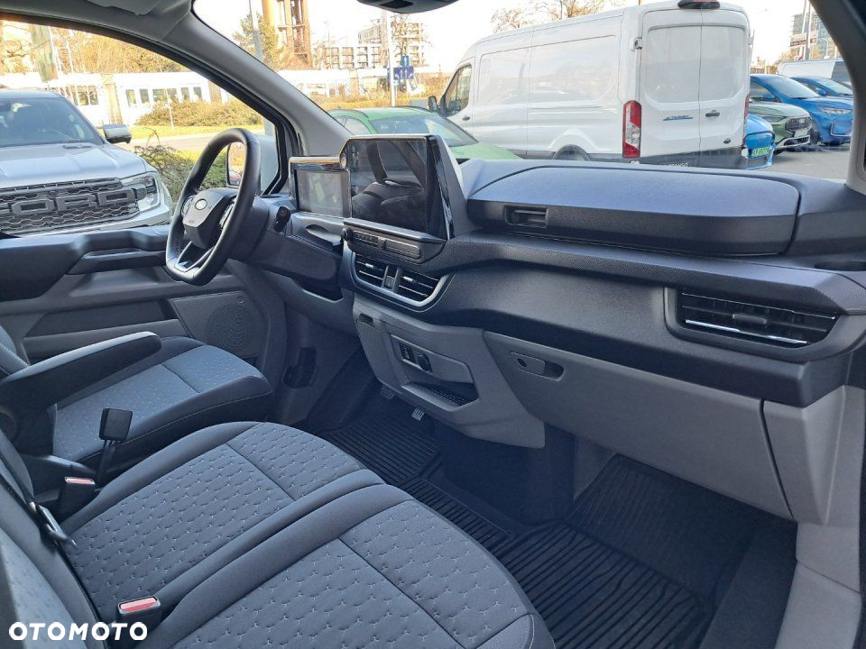 Ford Transit Custom - 16