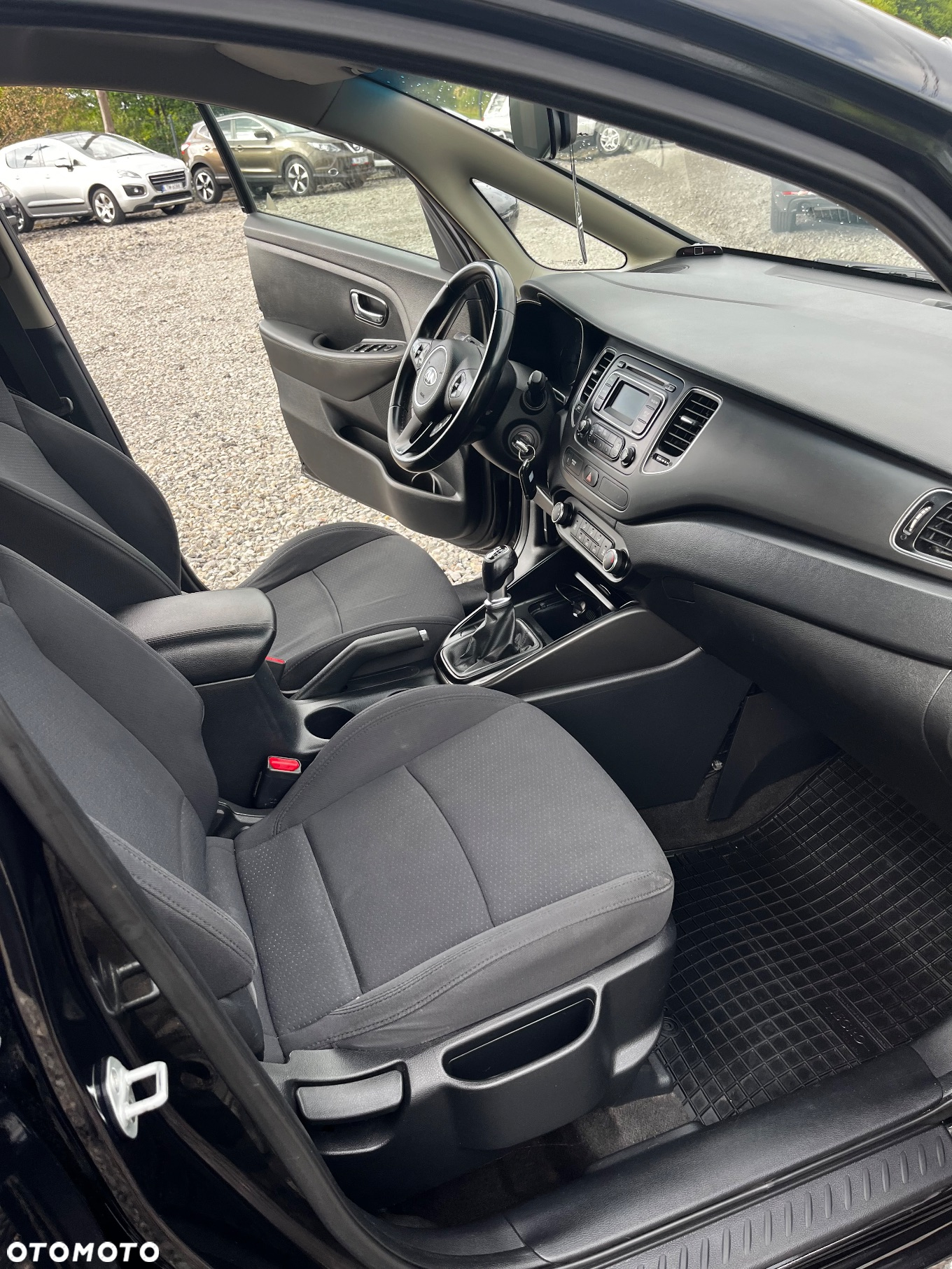 Kia Carens 1.7 CRDi S - 8