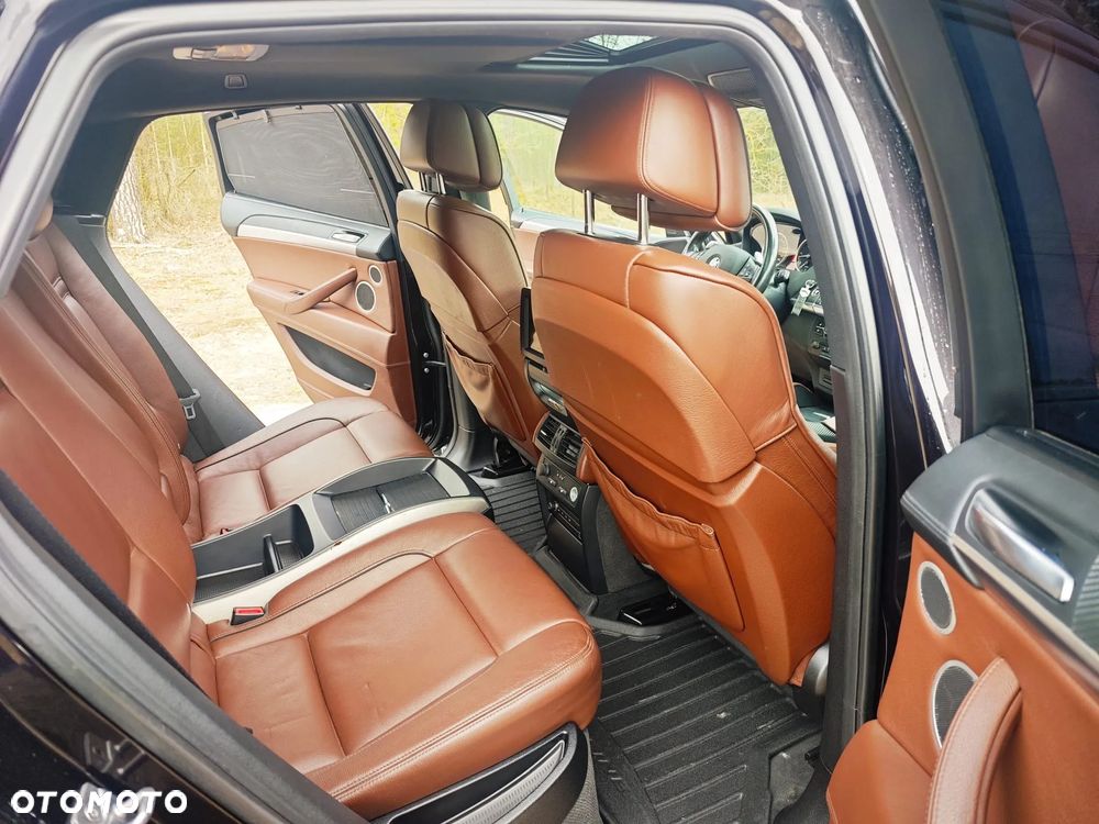 BMW X6 - 16