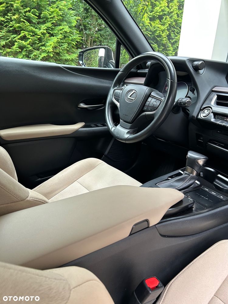 Lexus UX 200 GPF Business 2WD - 5