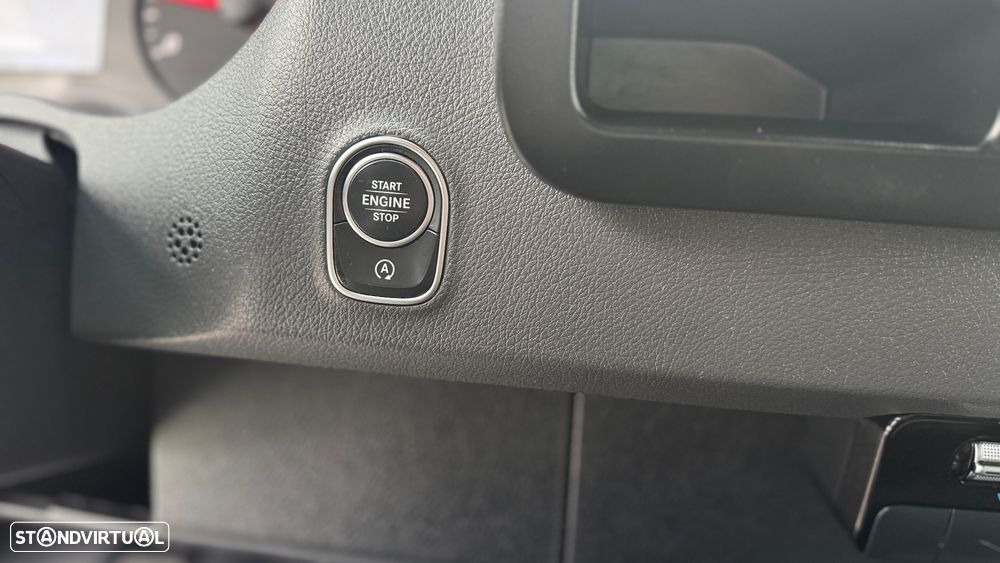 Mercedes-Benz Sprinter 315 CDI/43 C/ Plataforma Elevatória - 19