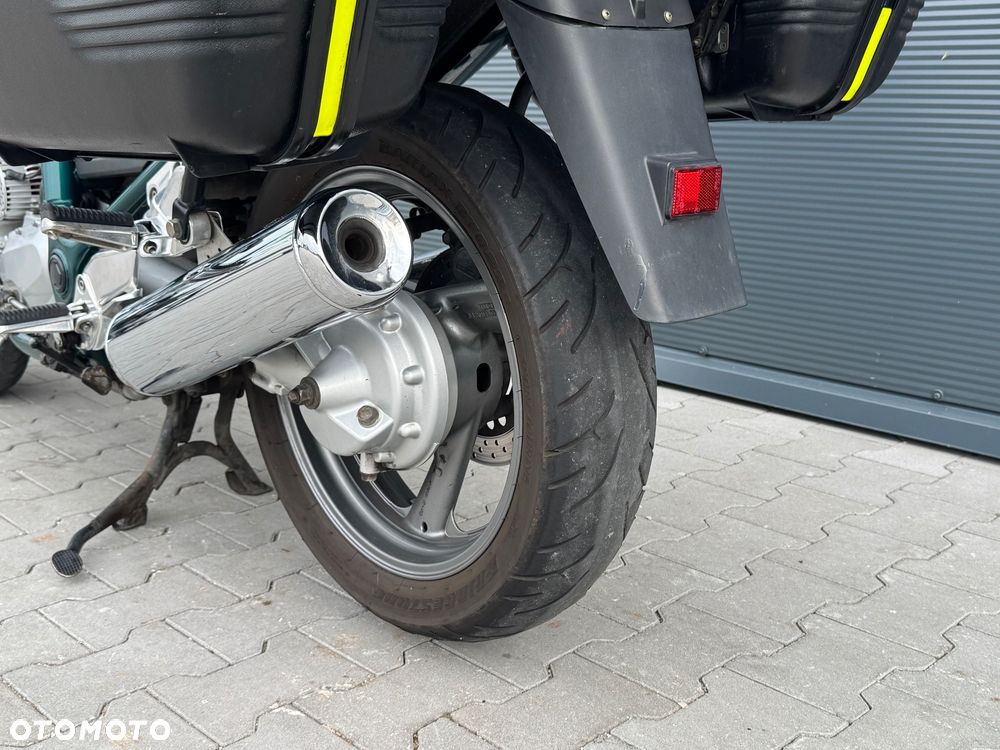 Yamaha XJ - 18