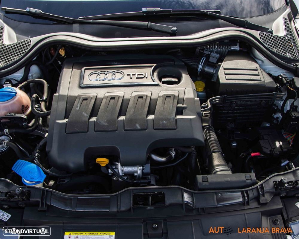 Audi A1 Sportback 1.6 TDI S-line - 33