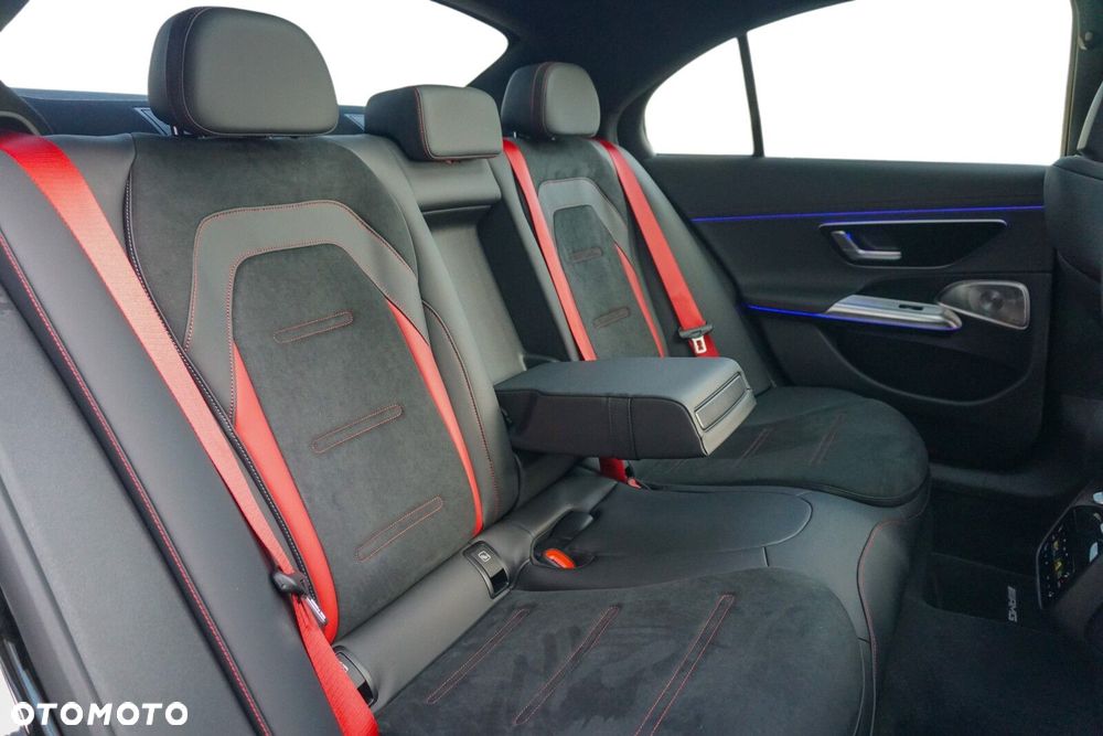 Mercedes-Benz Klasa E - 20