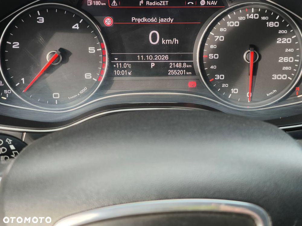Audi A6 Avant - 10