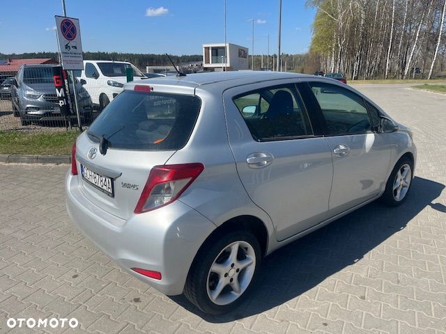Toyota Yaris 1.4 D-4D Luna EU5 - 7