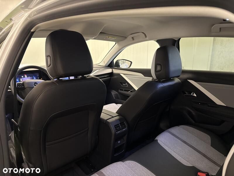Opel Astra - 17