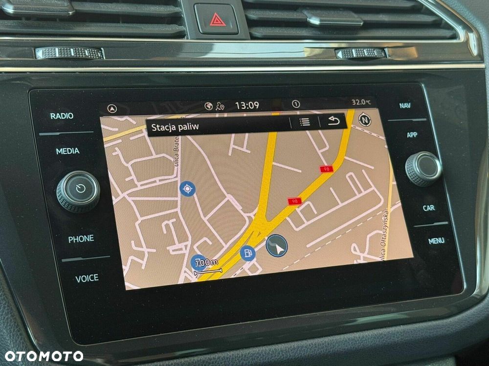 Volkswagen Tiguan - 17